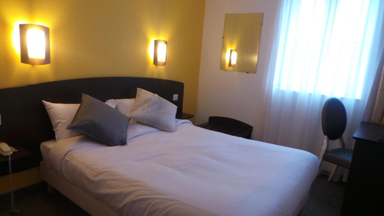 Hotel De La Baie Des Trepasses Plogoff Bagian luar foto