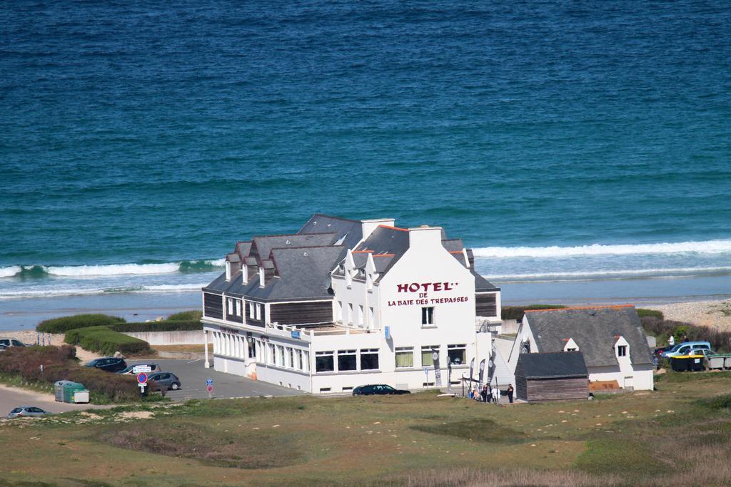 Hotel De La Baie Des Trepasses Plogoff Bagian luar foto